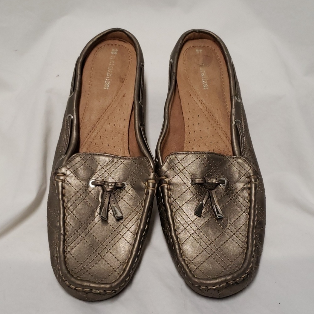 Naturalizer slip on shoes